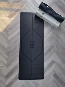 BURBERRY YOGA MAT