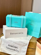 Load image into Gallery viewer, TIFFANY PERSONAL CLUTCH
