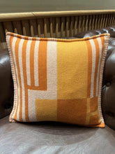 Load image into Gallery viewer, HERMES WOOL ITHAQUE THROW PILLOW
