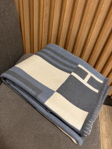 HERMES WOOL ITHAQUE THROW BLANKET