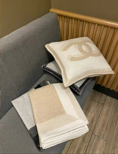 COCO WOOL THROW BLANKET 2.0