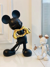 Load image into Gallery viewer, MICKEY MOUSE WITH LOVE FIGURE
