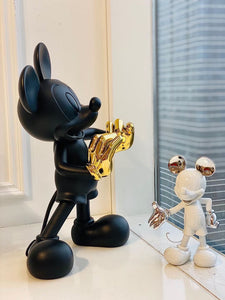 MICKEY MOUSE WITH LOVE FIGURE