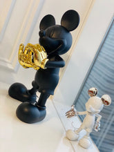 Load image into Gallery viewer, MICKEY MOUSE WITH LOVE FIGURE
