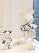 Load image into Gallery viewer, MICKEY MOUSE WITH LOVE FIGURE
