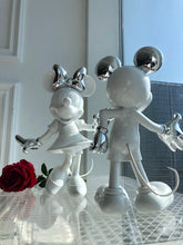 Load image into Gallery viewer, MINNIE MOUSE FIGURE
