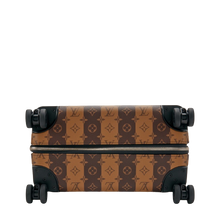 Load image into Gallery viewer, CUSTOM NIGO DUCK CABIN 37L HORIZON 55 SUITCASE
