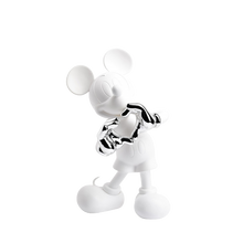 Load image into Gallery viewer, MICKEY MOUSE WITH LOVE FIGURE
