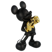 Load image into Gallery viewer, MICKEY MOUSE WITH LOVE FIGURE
