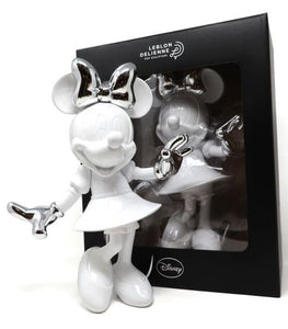 MINNIE MOUSE FIGURE